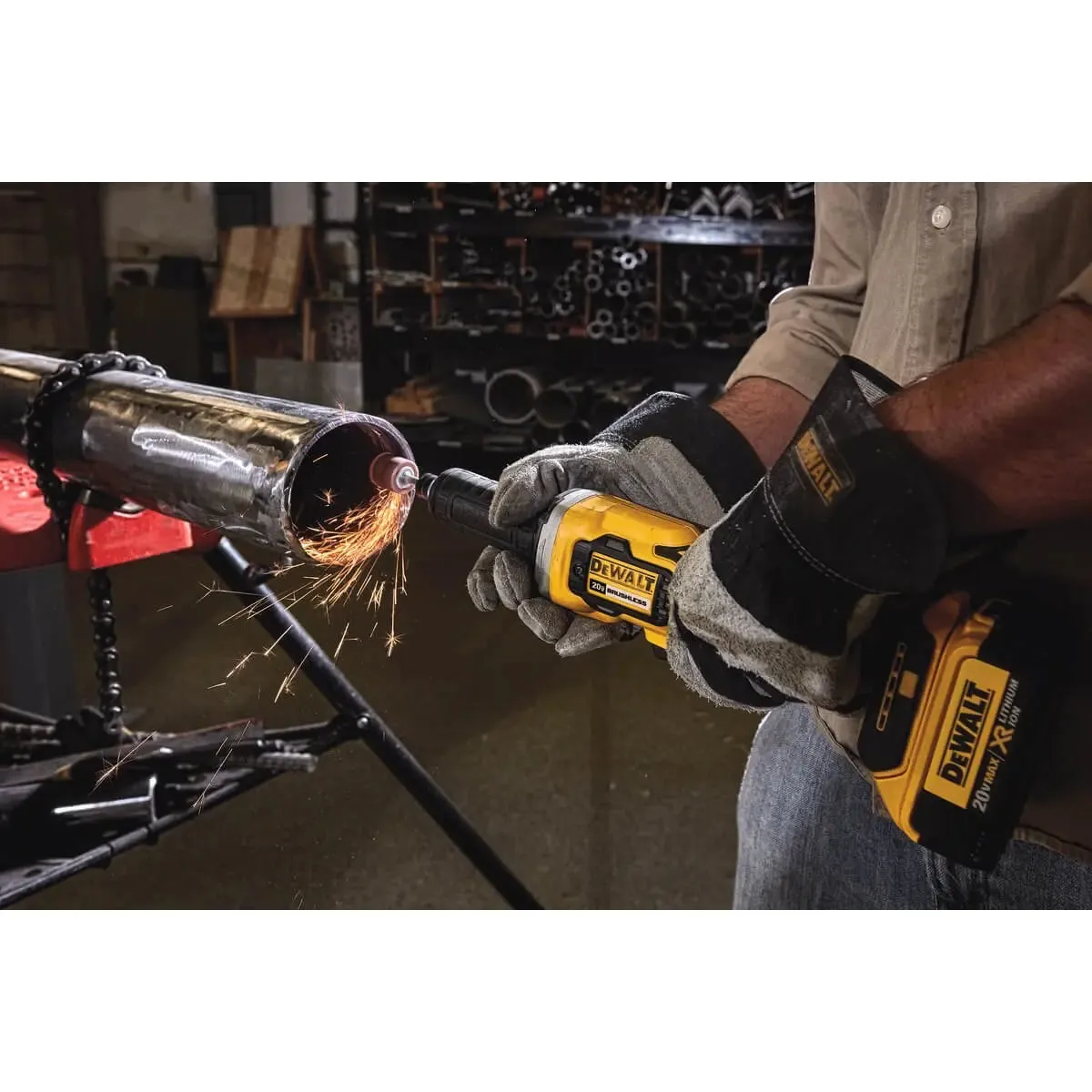 DEWALT DCG426B-20V MAX** Die Grinder, Variable Speed, 1-1/2-Inch, Tool Only