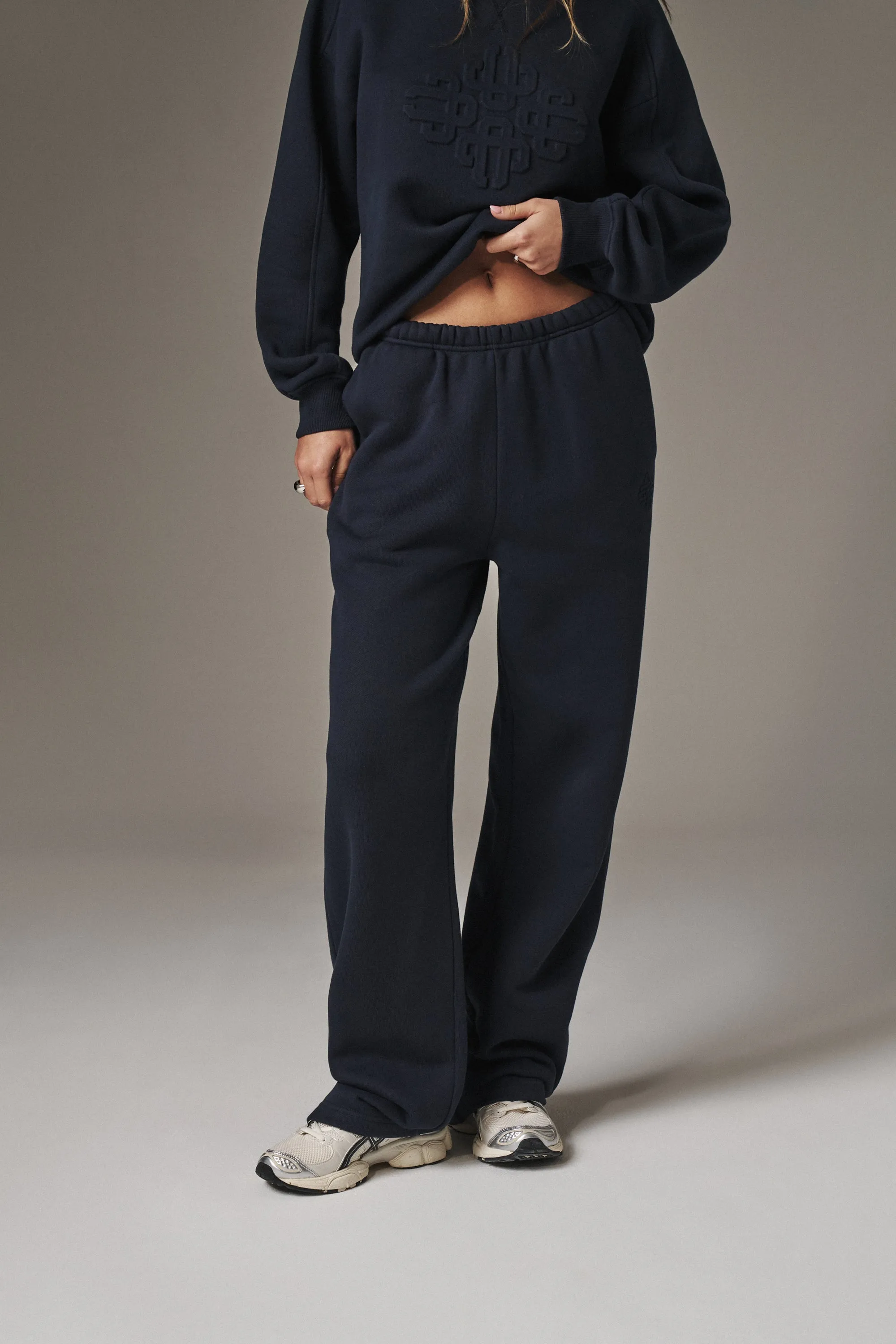 EMBOSSED STRAIGHT LEG JOGGERS - NAVY