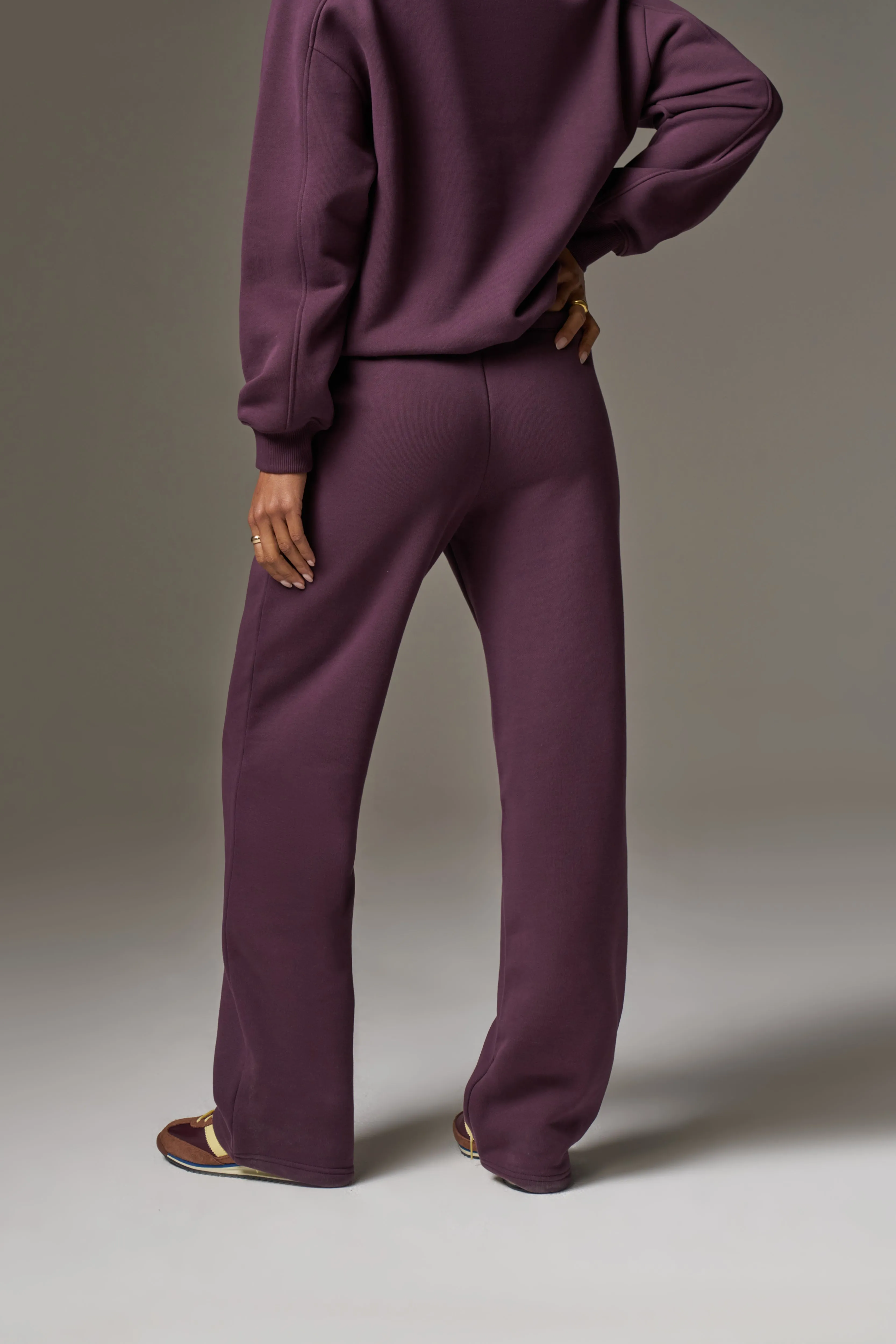 EMBOSSED STRAIGHT LEG JOGGERS - PLUM