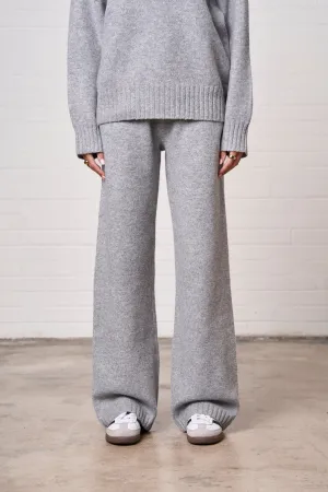 FLUFFY KNIT EMBLEM EMBROIDERED JOGGER - GREY MARL