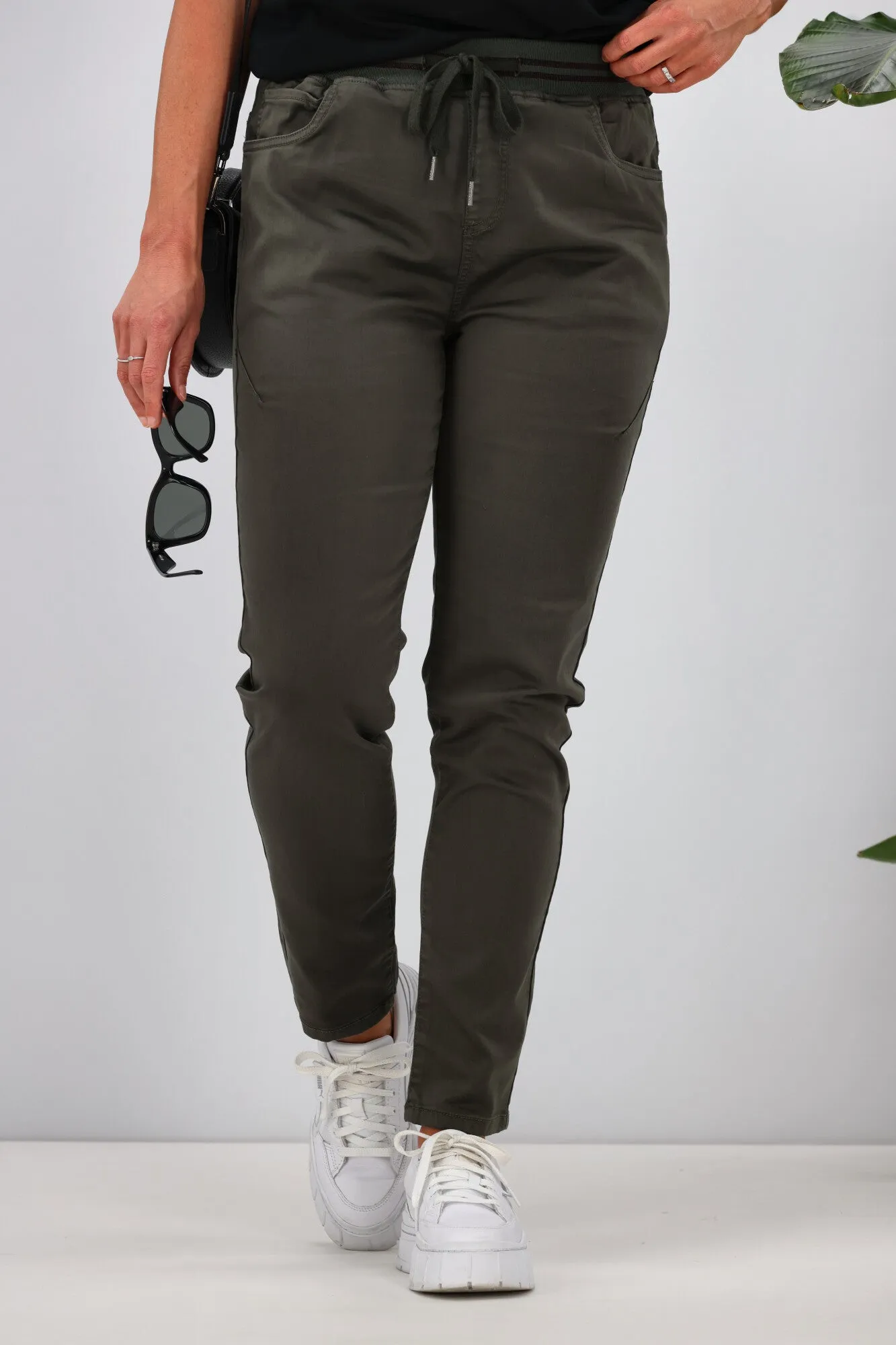 Foxwood Sylvia Jogger Dark Khaki