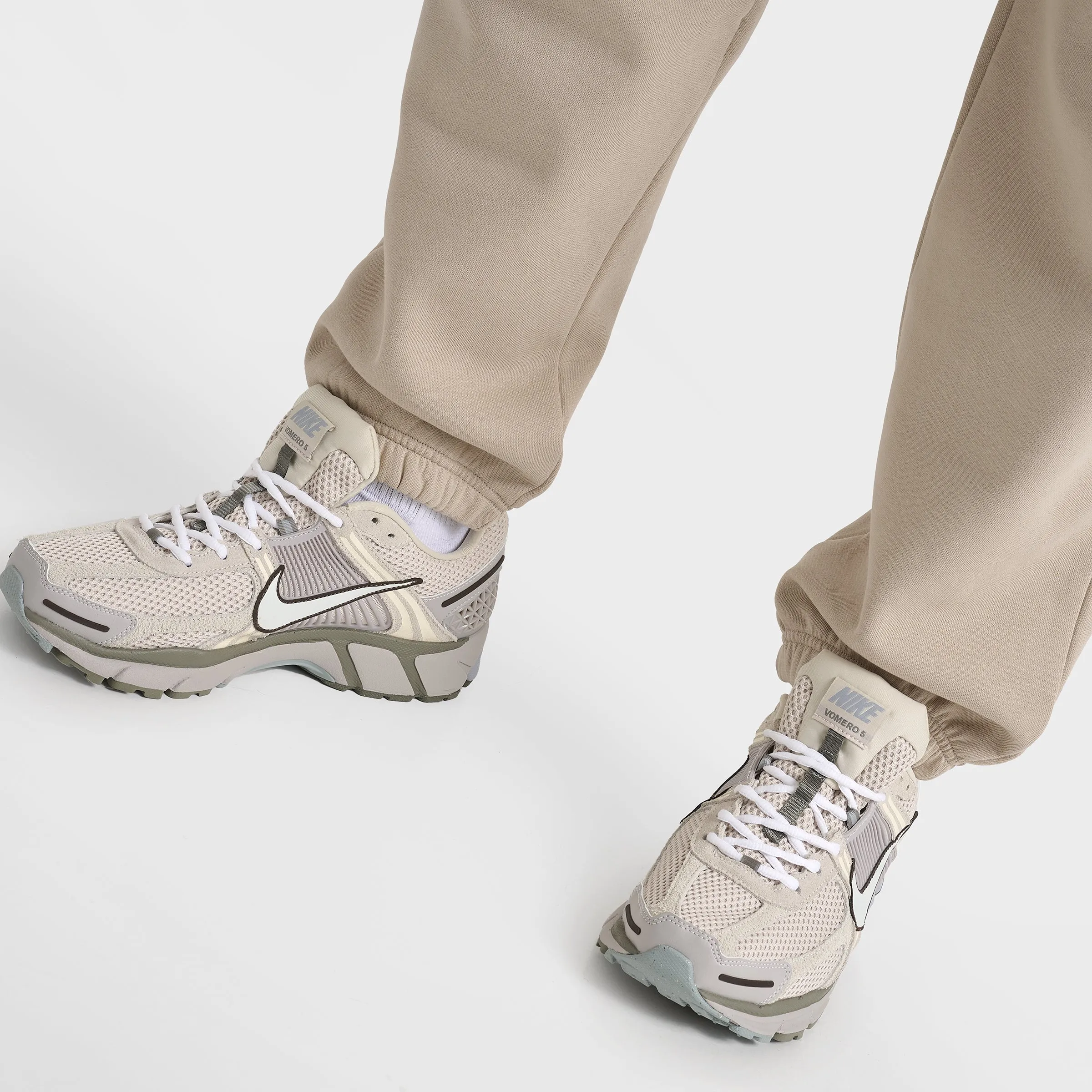 Hoodrich Crown Oversized Joggers Oxford Tan / Asphalt - Black