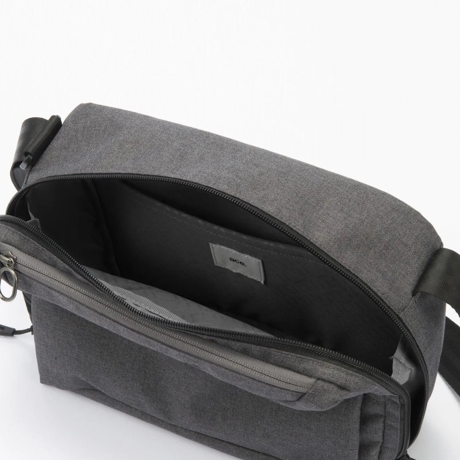 HOVERLITE 2 Crossbody Medium