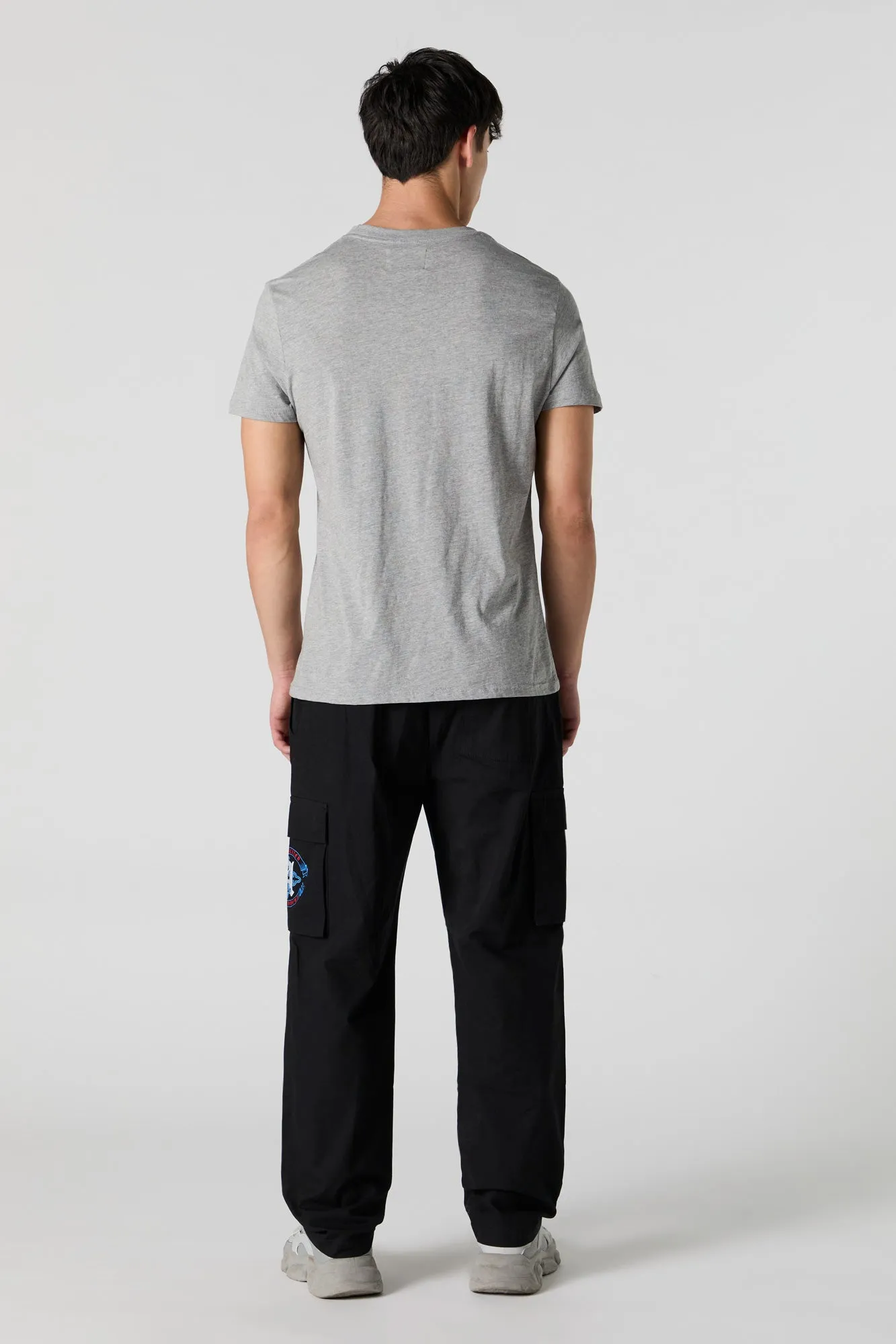 Jogger cargo avec motif brodé
