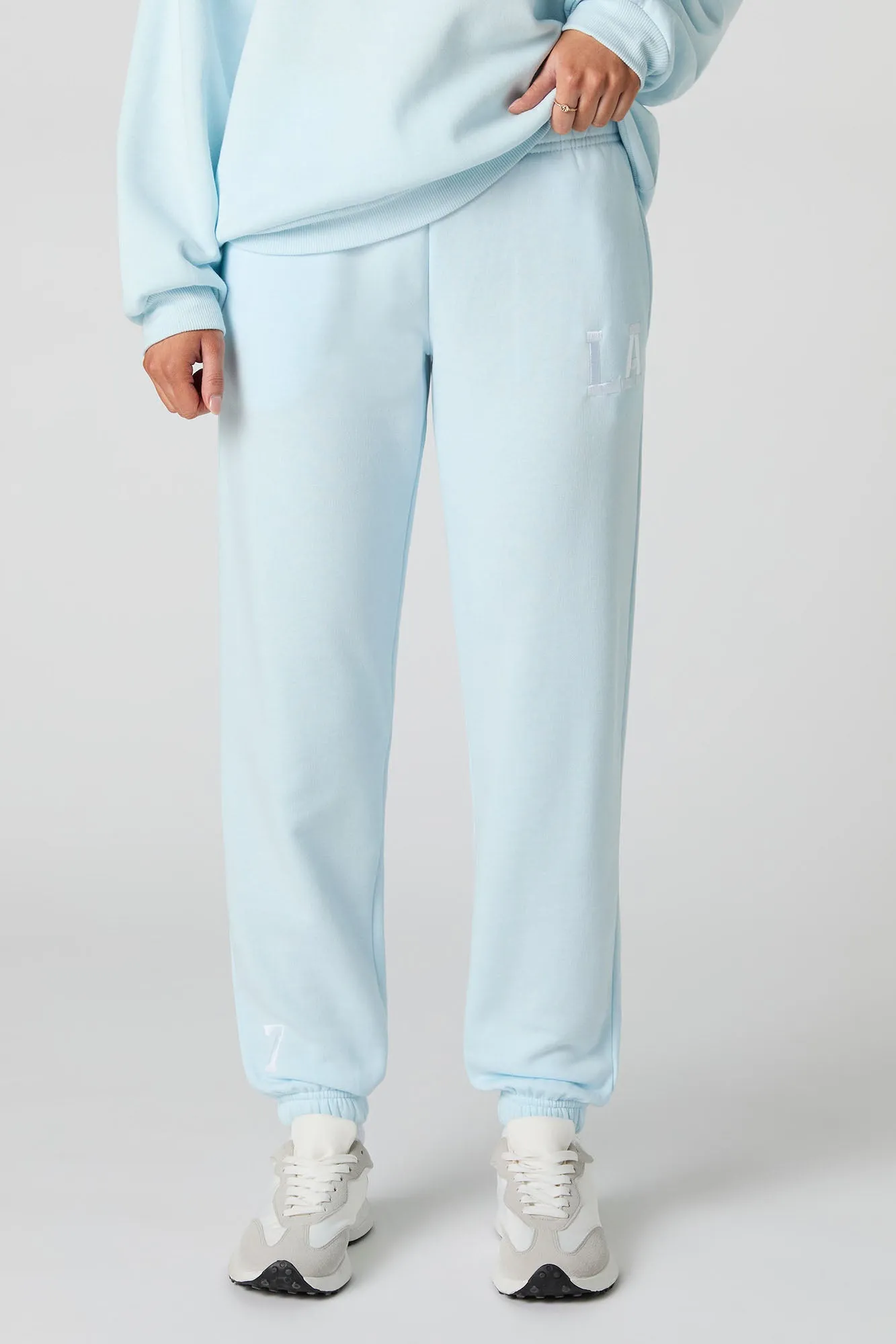 Jogger en molleton avec motif brodé City