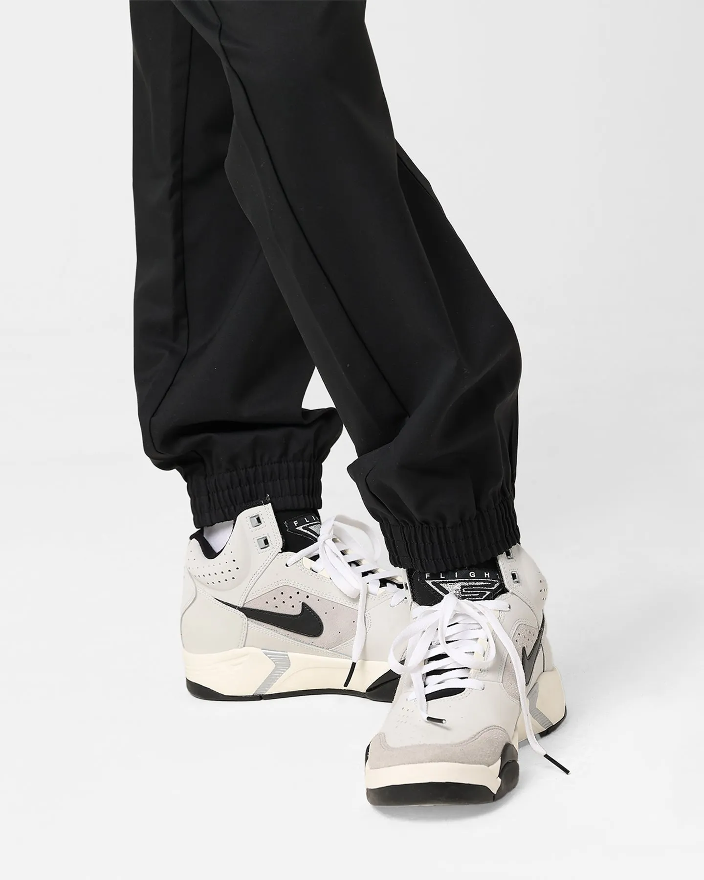 Jordan Women's Woven Core Pants Black/Smoke Grey