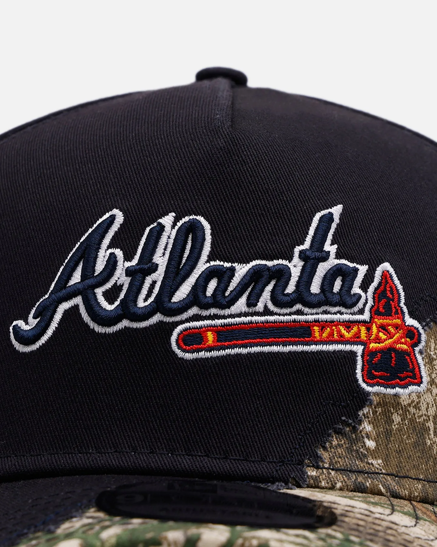 New Era Atlanta Braves 'Camo Tear Away' 9FORTY A-Frame Snapback Camo/Official Team Color