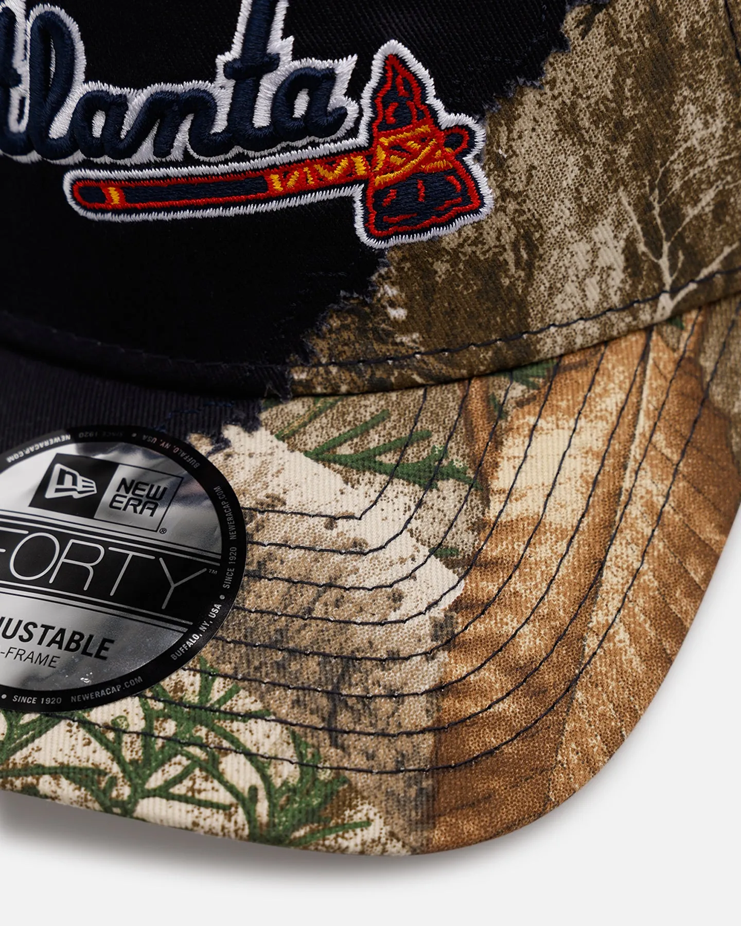 New Era Atlanta Braves 'Camo Tear Away' 9FORTY A-Frame Snapback Camo/Official Team Color