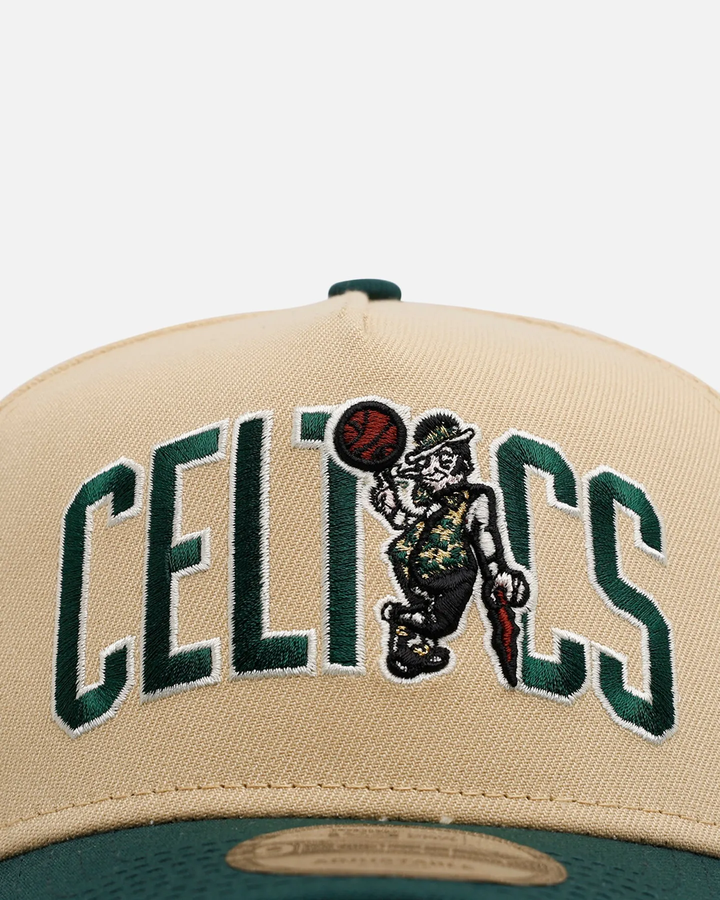 New Era Boston Celtics 'Vintage' 9FORTY A-Frame Snapback Vegas Gold