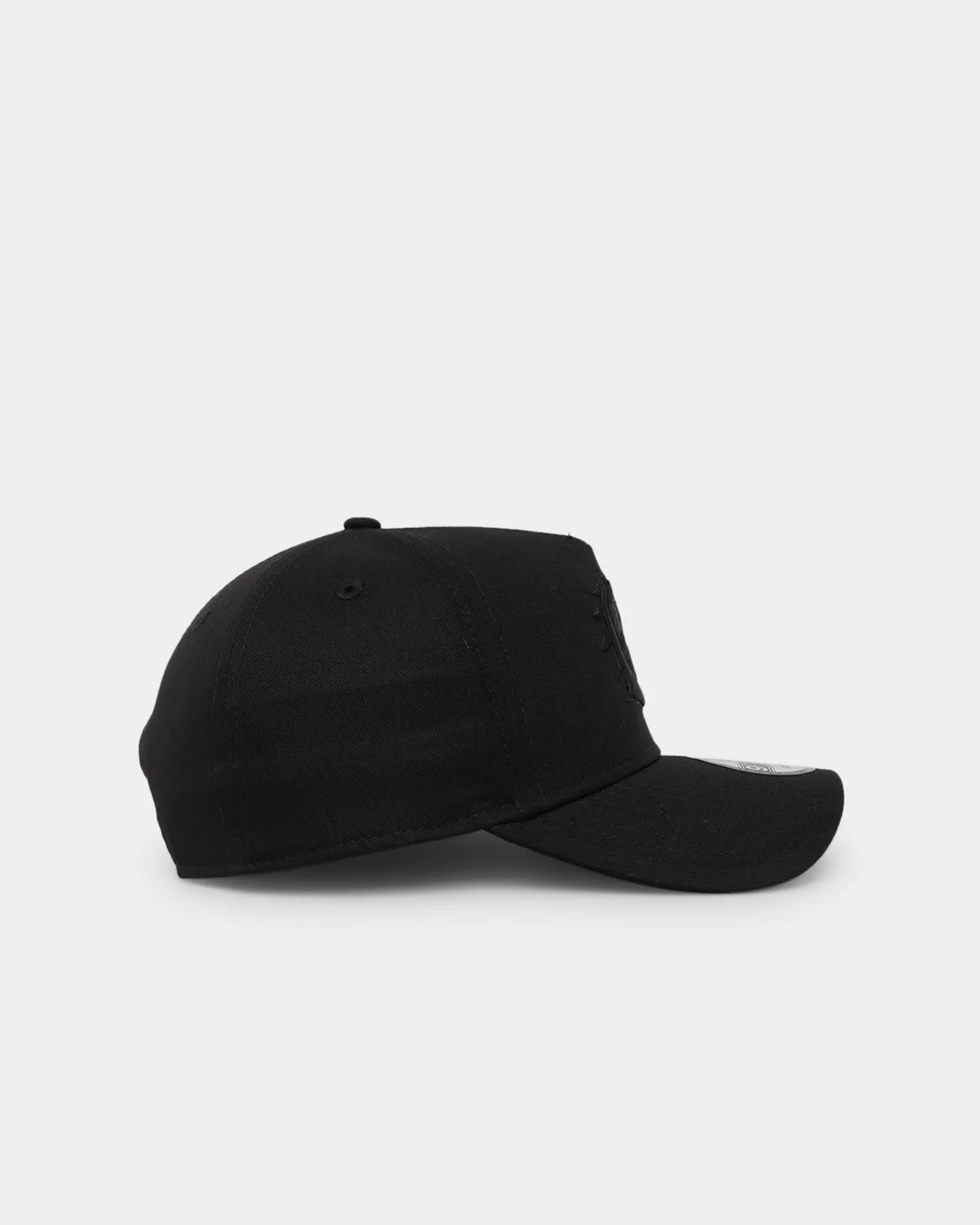 New Era Brisbane Broncos 'Black On Black' 9FORTY A-Frame Snapback Black