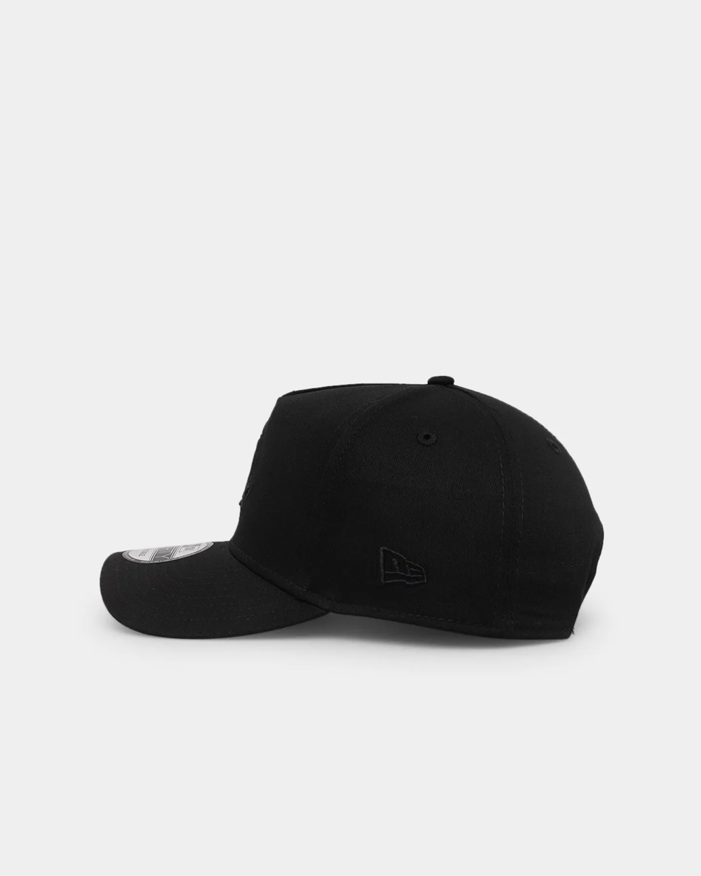 New Era Brisbane Broncos 'Black On Black' 9FORTY A-Frame Snapback Black