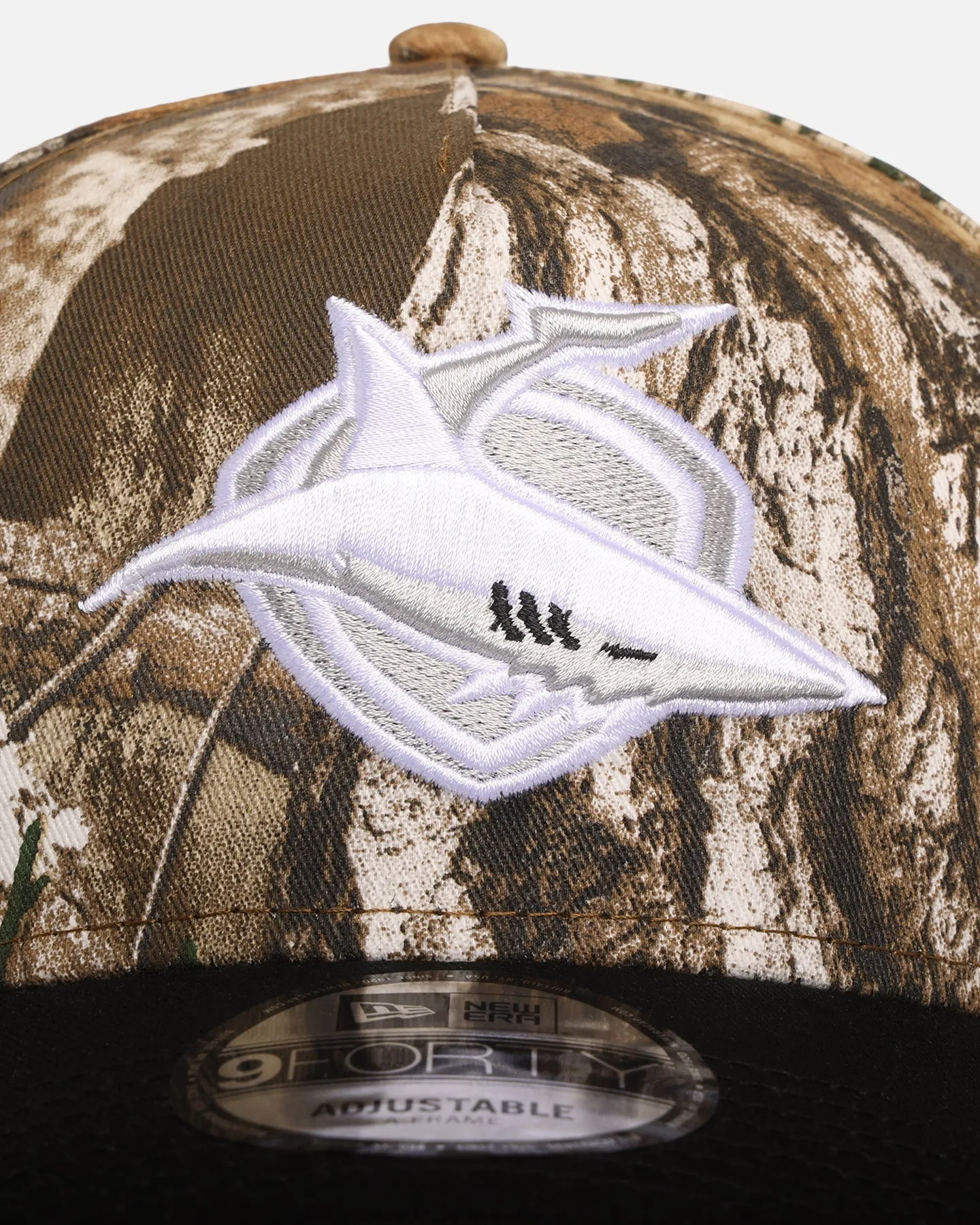 New Era Cronulla Sutherland Sharks 'NRL Real Tree' 9FORTY A-Frame Snapback Real Tree Camo