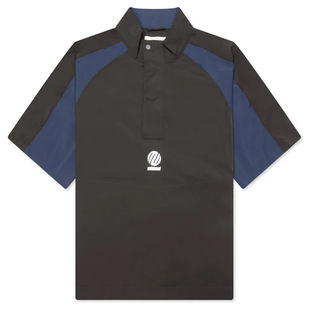Short Sleeve Paneled Wind Shirt - Black/Navy