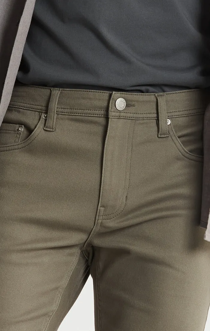 Summer Commuter 5-Pocket Pant