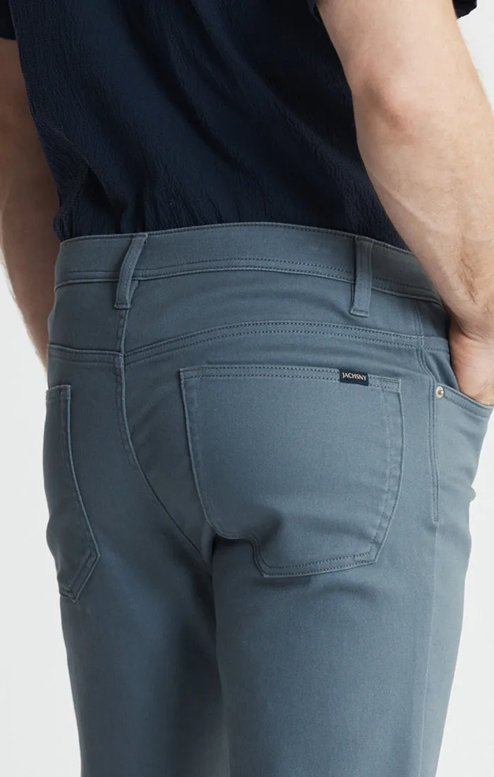 Summer Commuter 5-Pocket Pant